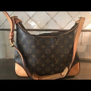 Authentic Louis Vuitton Boulogne Purse i